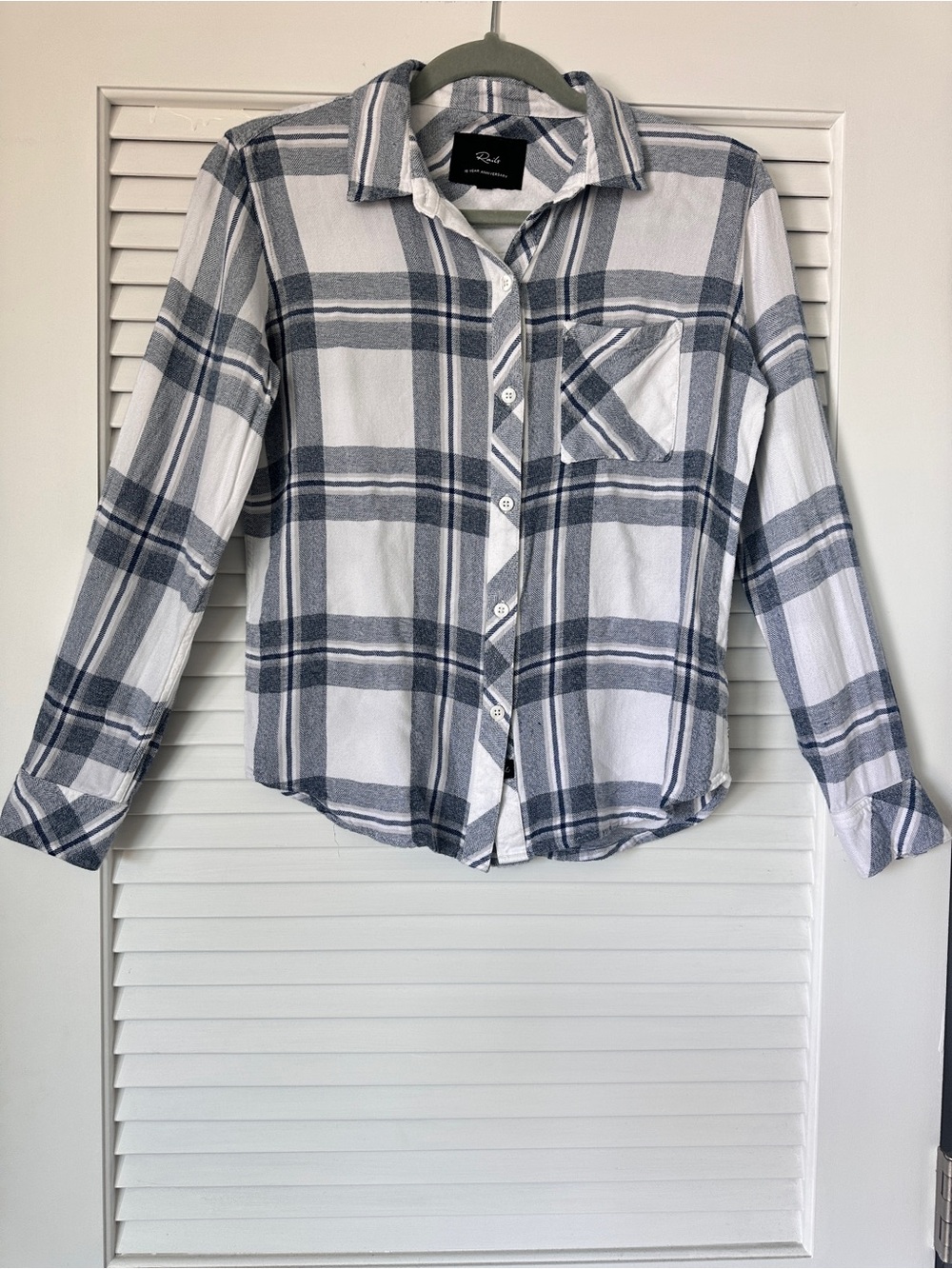 Rails Hunter White Indigo Melange Plaid Shirt XS 100% Rayon Soft Button Down